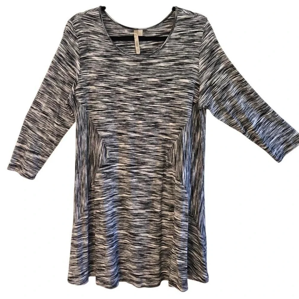 Comfy USA Womens XL Chic Skater Mini Dress Black‎ White Space Dye 3/4 Sleeve